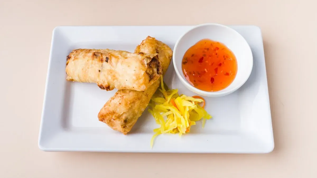 V10. Spring Roll
