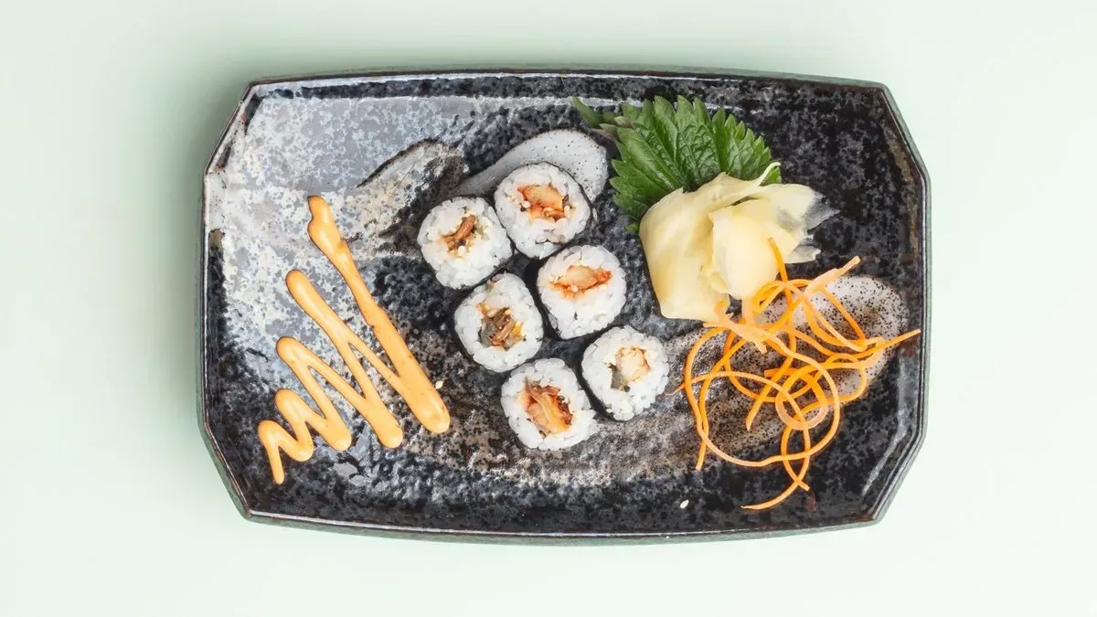 S21. Unaki Maki