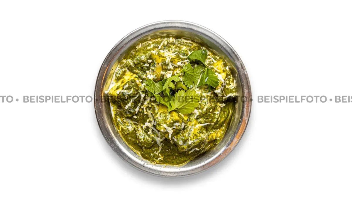 151. Palak Paneer