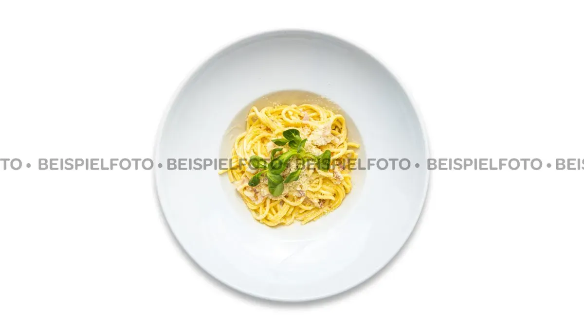 81. Pasta Carbonara