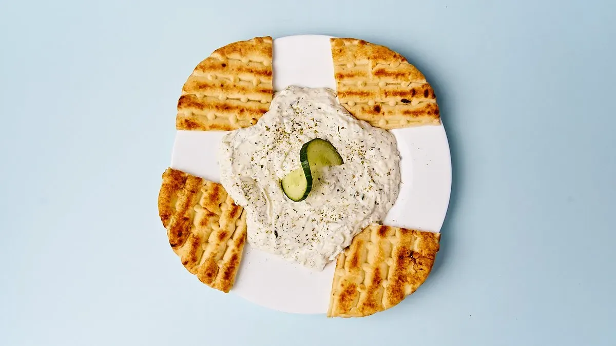 Tzatziki mit Pitabrot