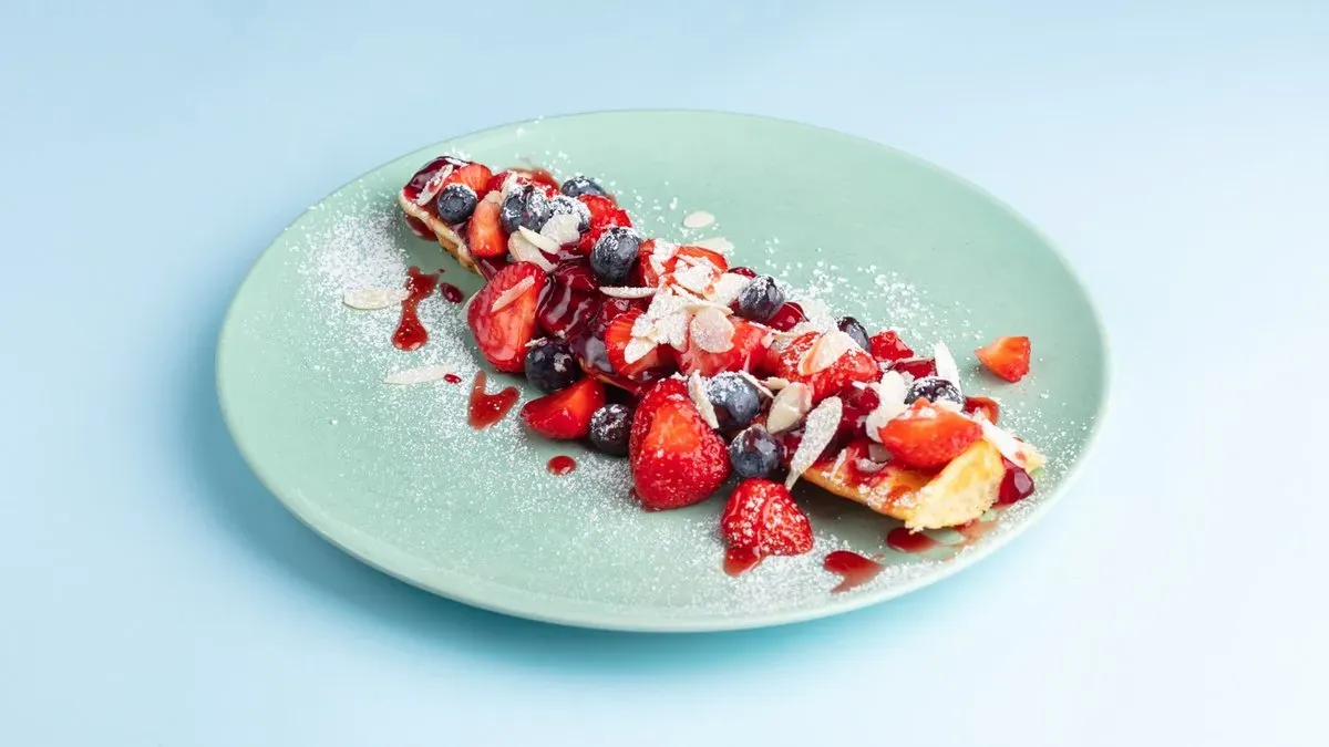 Waffle Berry Dream