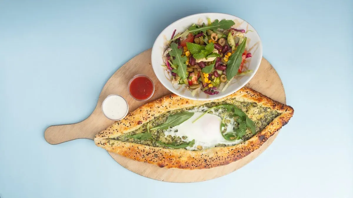 38. Pide with Spinach, White Cheese & Egg