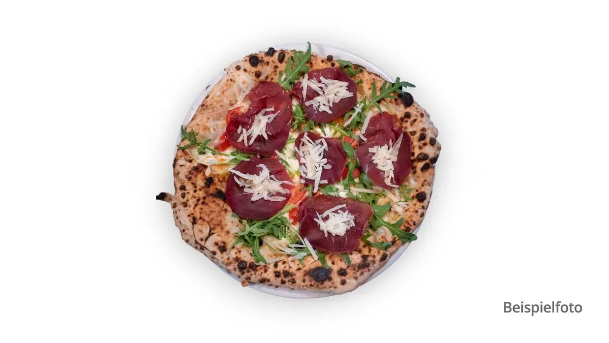 27. Pizza Bresaola