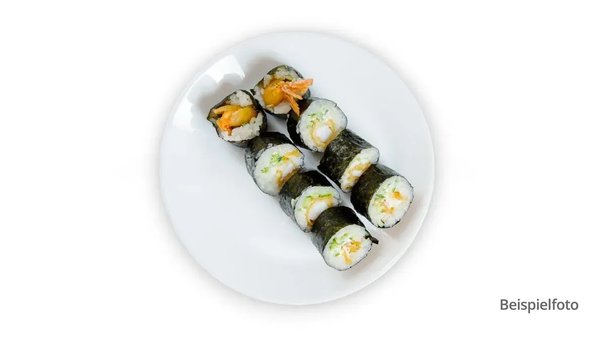 31. Ebi Avocado Maki