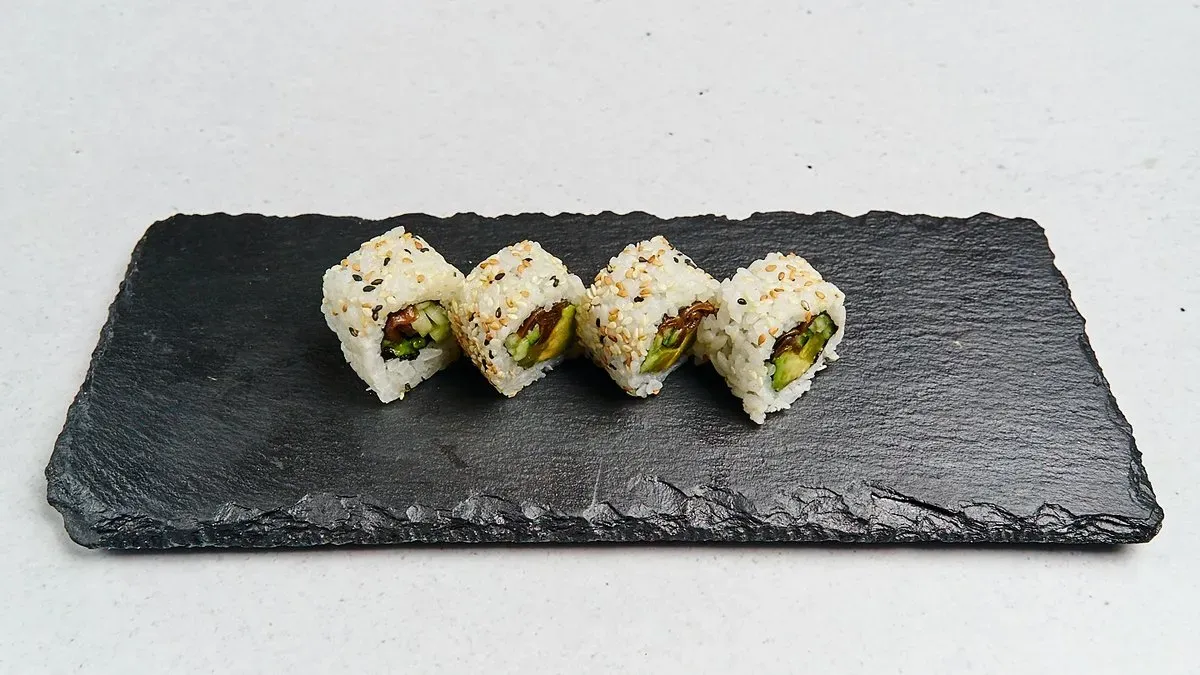 66. Vegetarian Roll 