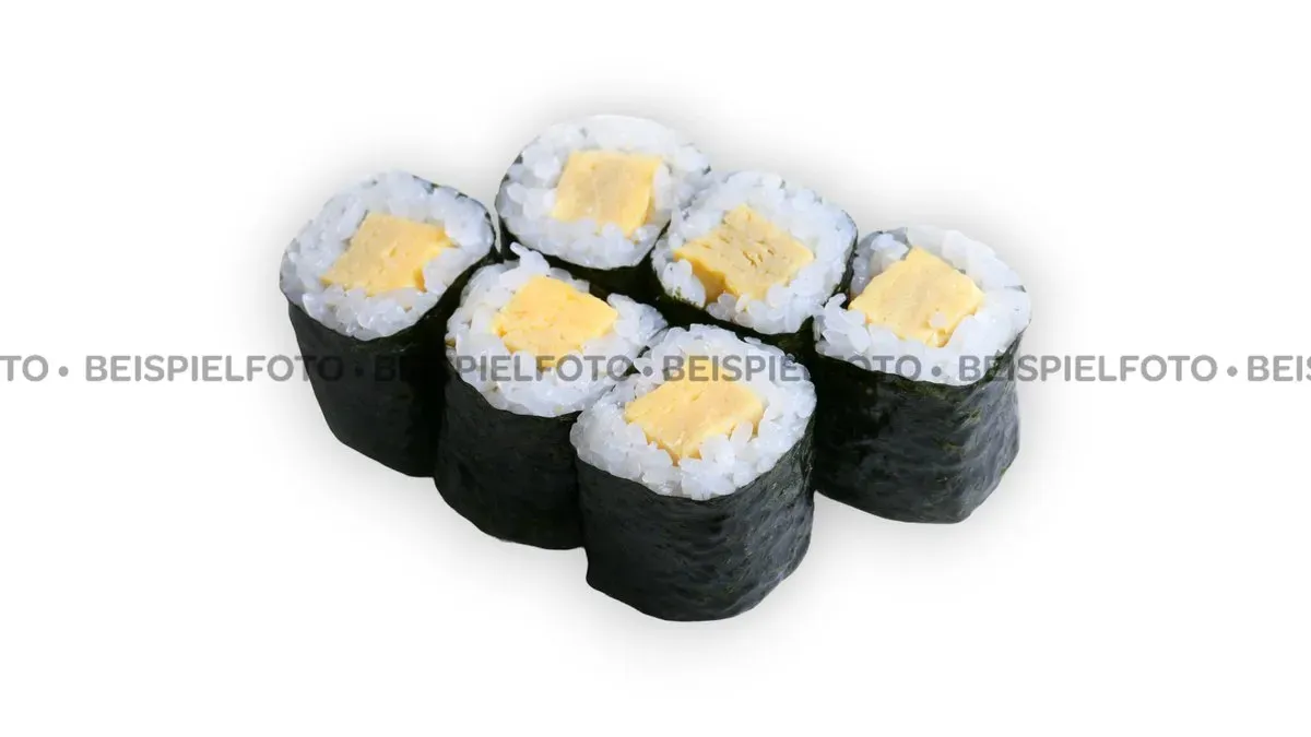 M8. Tamago Maki