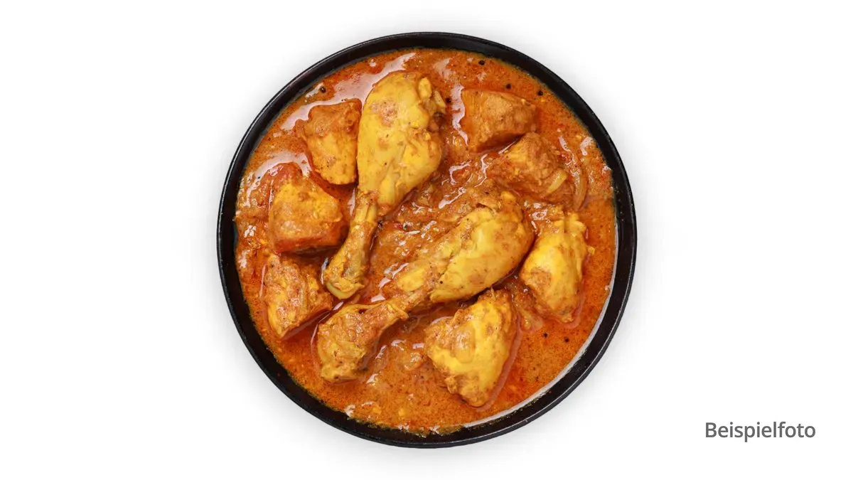62. Chicken Korma