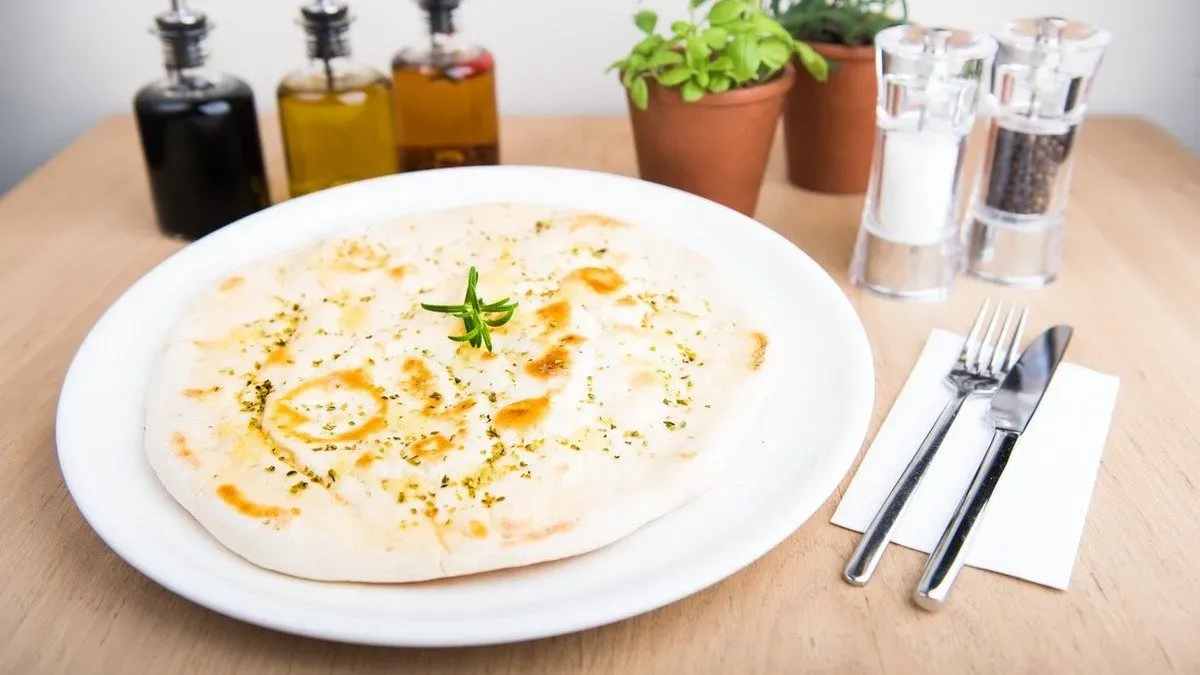 PIZZA PANNE 20 cm