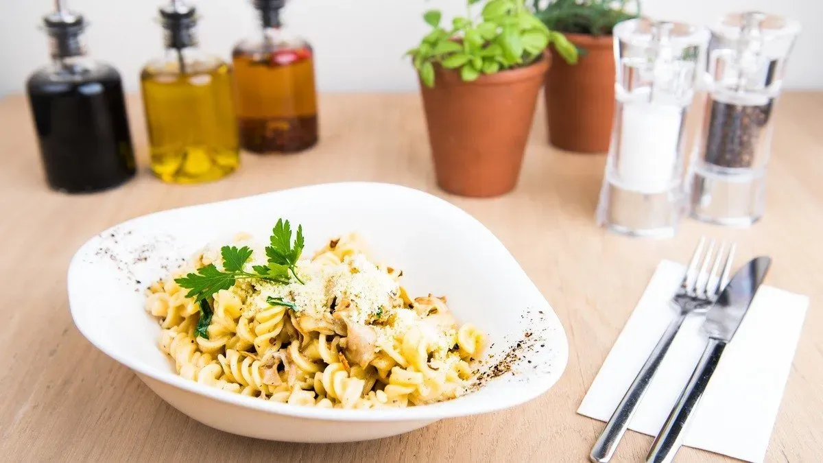 PASTA FUNGHI