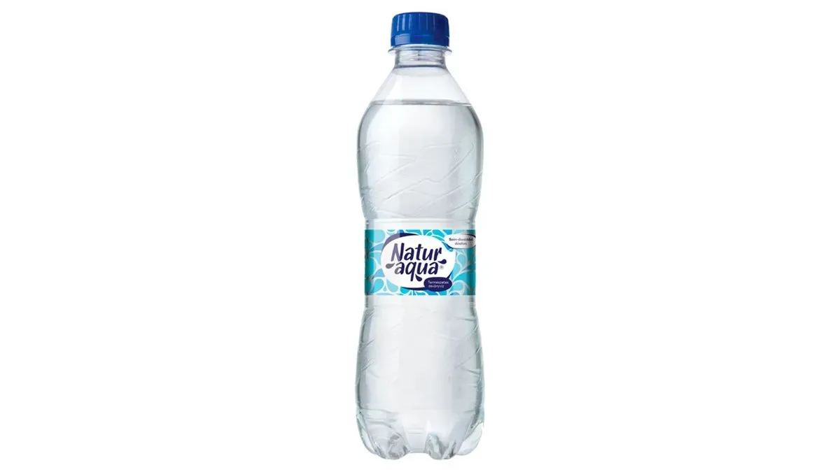 NaturAqua szén-dioxiddal dúsított természetes ásványvíz 500 ml