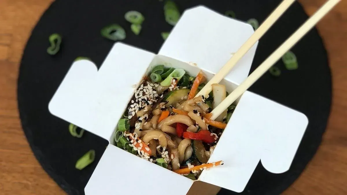 Udon csirke