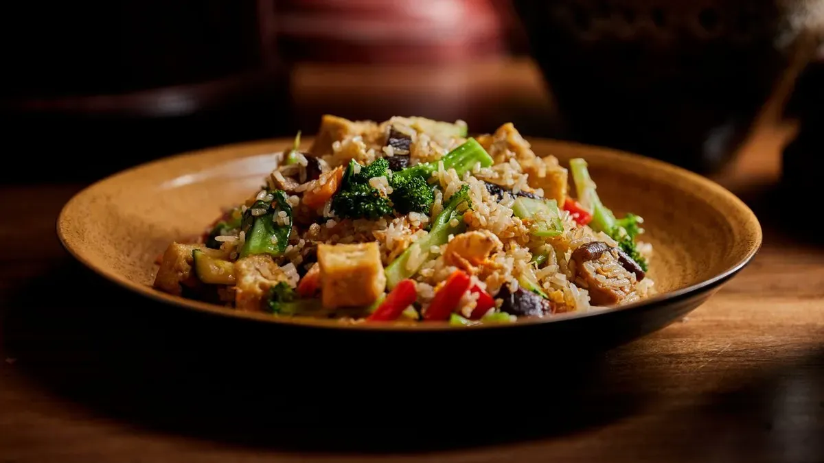 Khao Pad - Marha (Sült rizs)