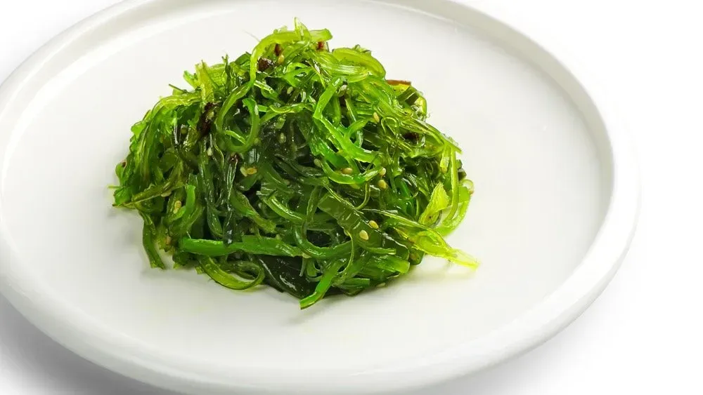 A3. Wakame algasaláta