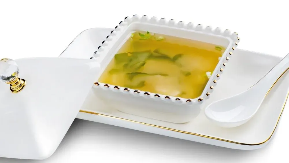 B6 . Miso leves
