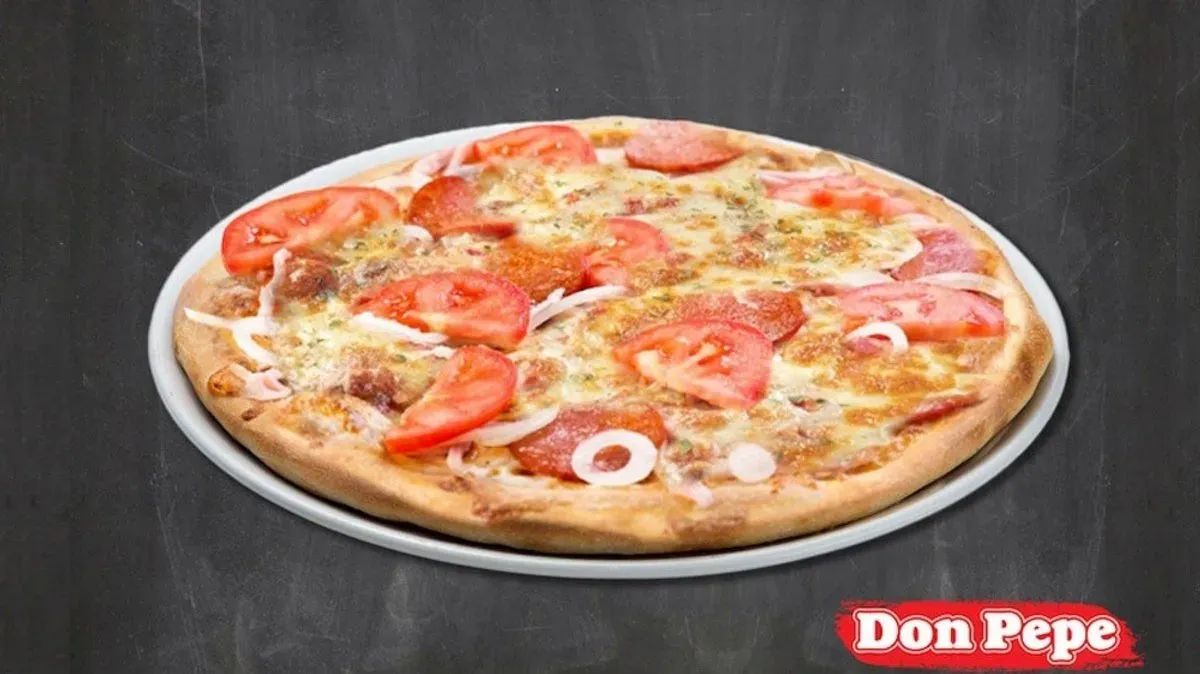 Fokhagymás tejfölös pizza