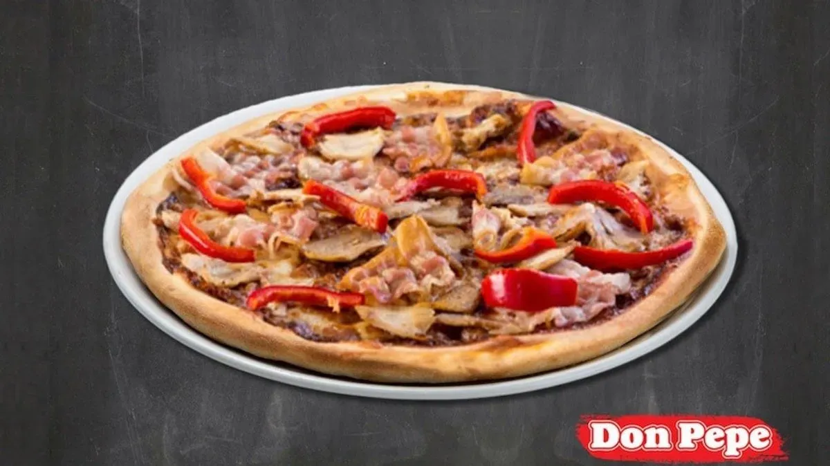 Csirkés BBQ pizza