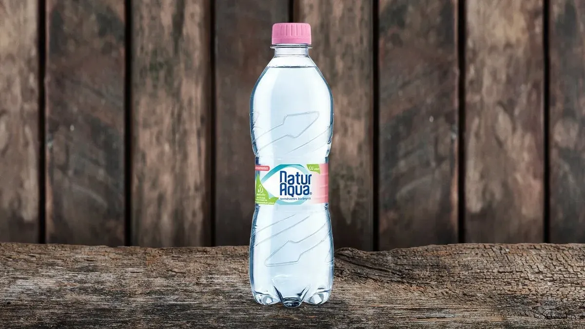 NaturAqua szénsavmentes ásványvíz (0,5l)