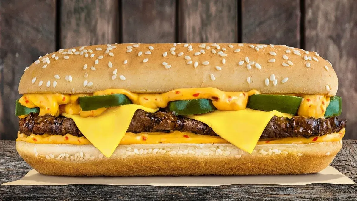 XTRA Long Chili Cheese