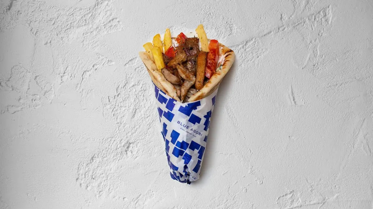 Gyros pita 🌯🐷 sertéshússal , szénsavmentes ásványvízzel