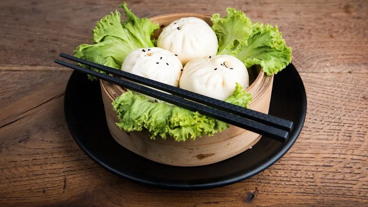 Steamed Vegetable Bun C9