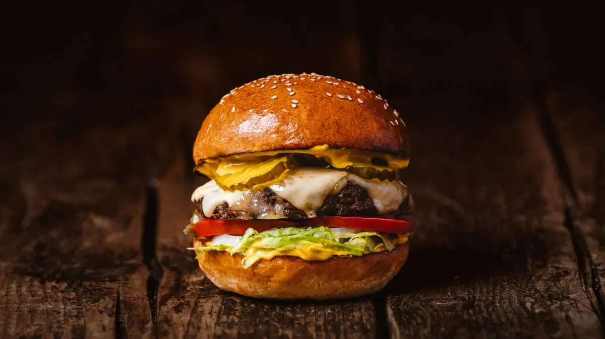 AMERIKAI SAJTBURGER