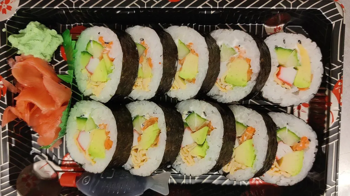 F1. Surimi futomaki 12db