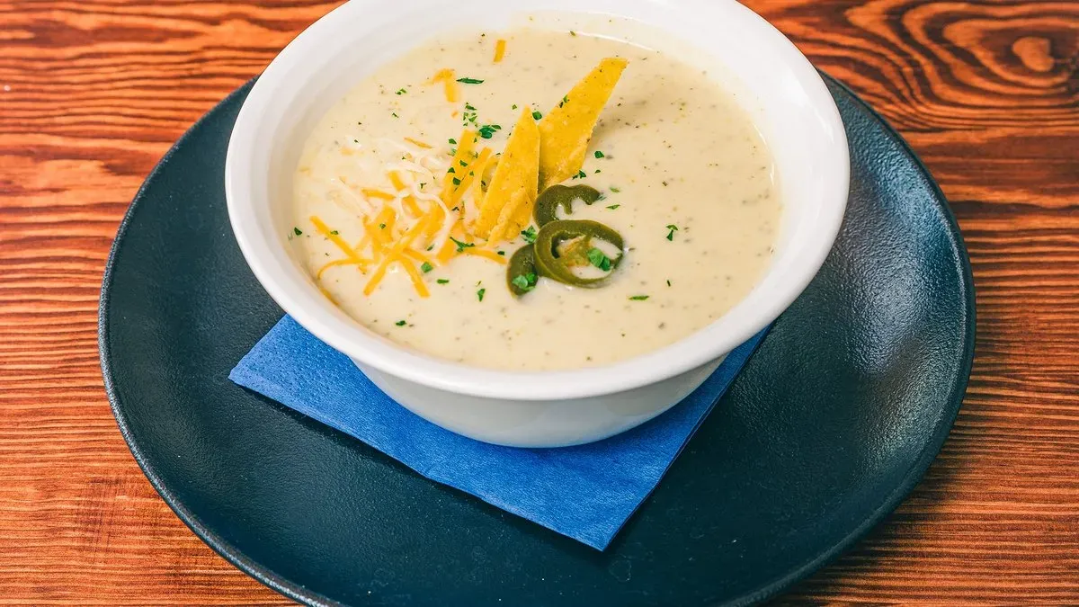 Jalapeno krémsajtleves