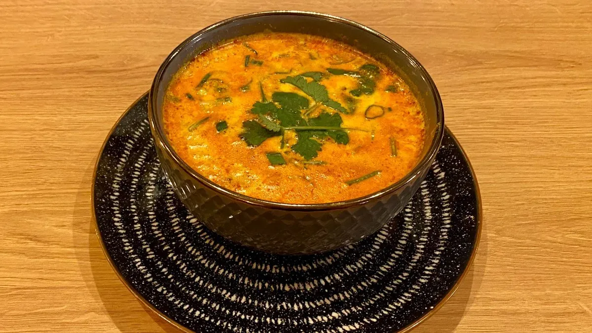 Extra zöldség, curry,jázminrizzsel (com trang curry rau)