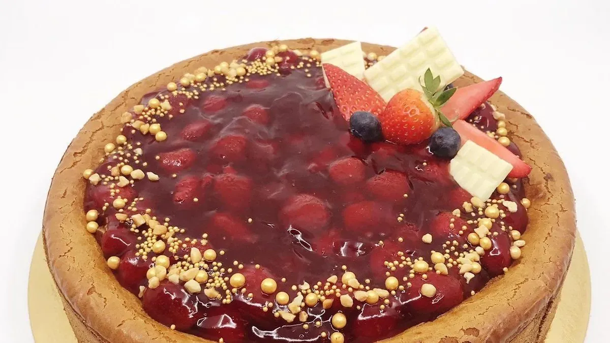 Málnás cheesecake (8 szeletes)