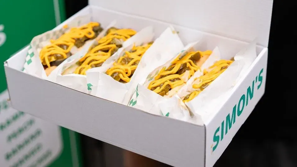 5 HOTDOGS