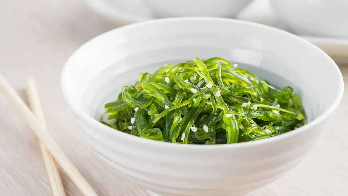 Hínár-Wakame