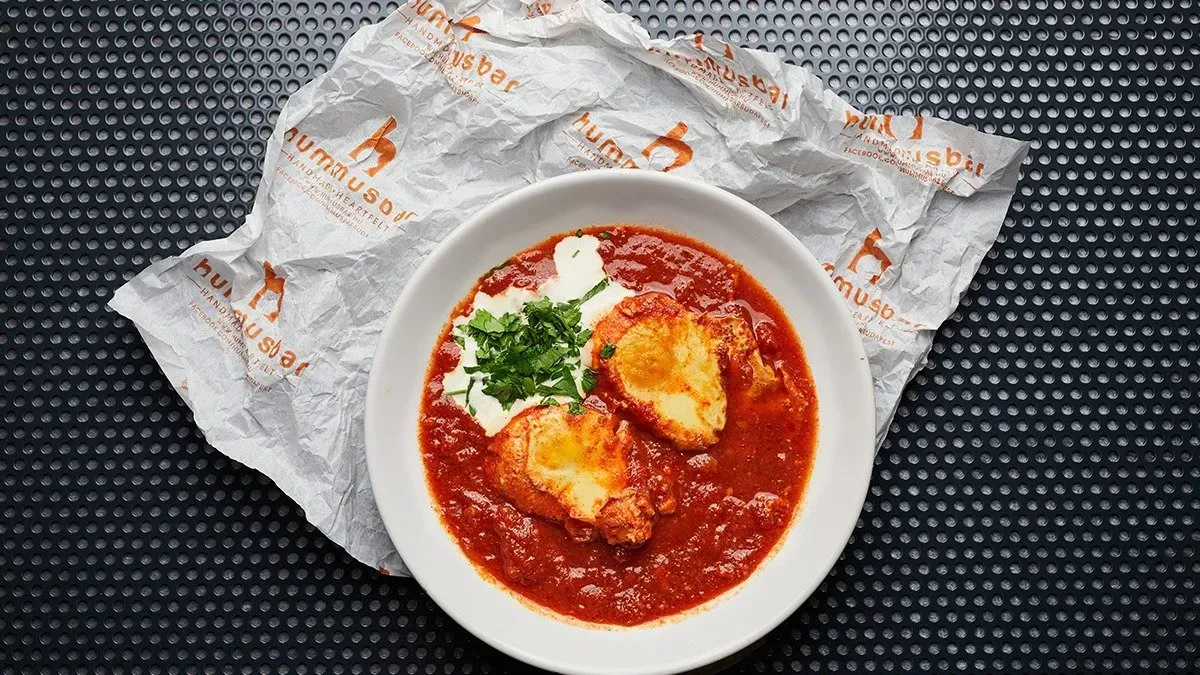 * Klasszikus shakshuka