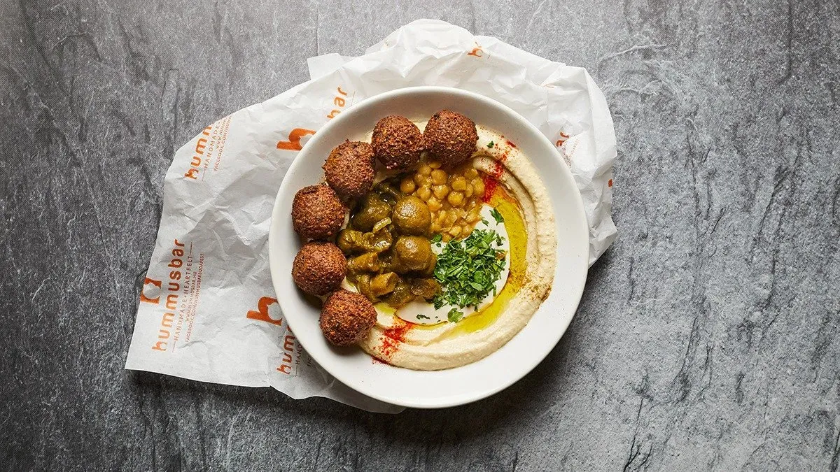 * Hummus Komplett