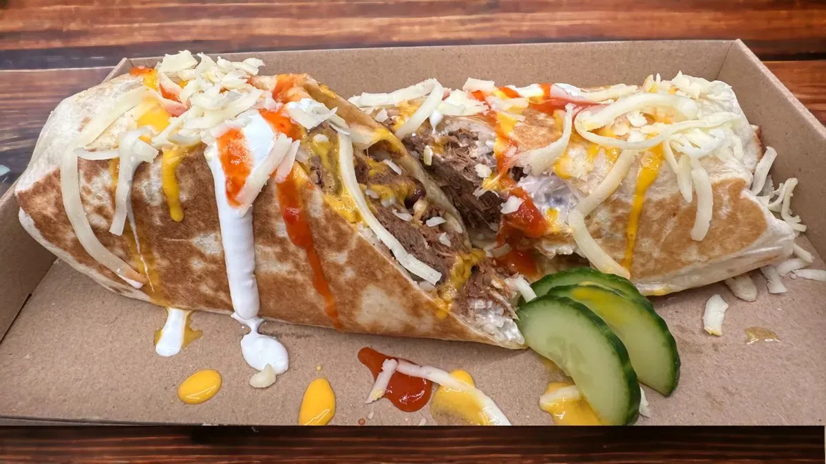 Tépett marha burrito