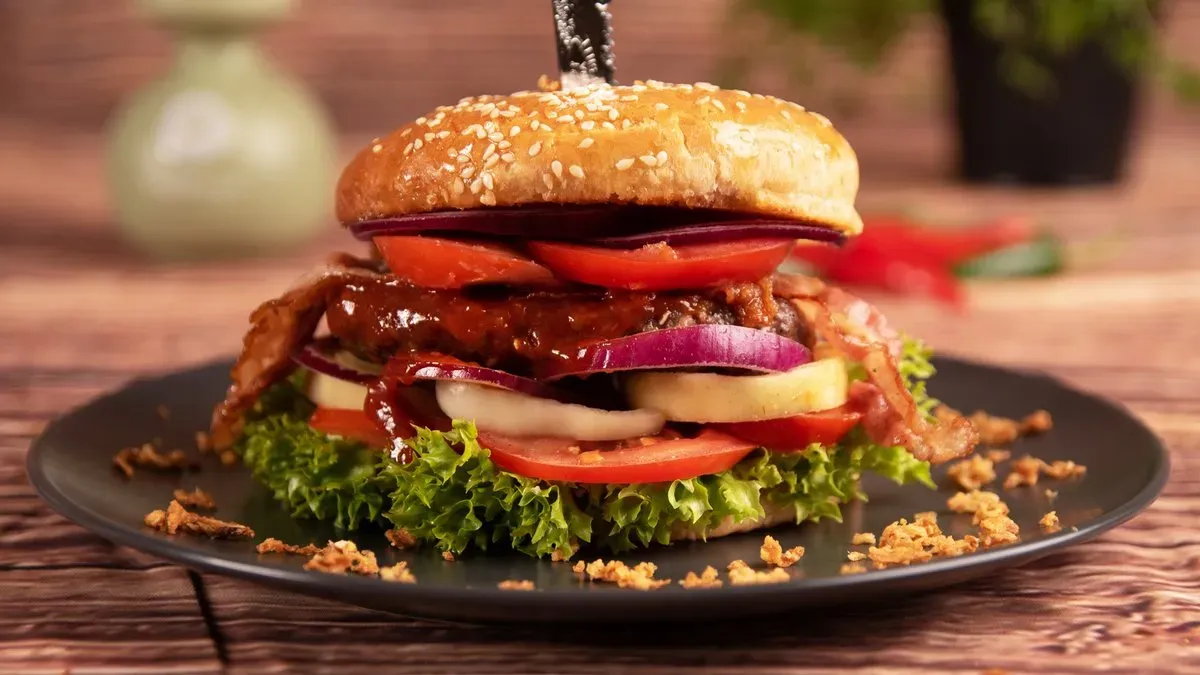 Lecsó Burger