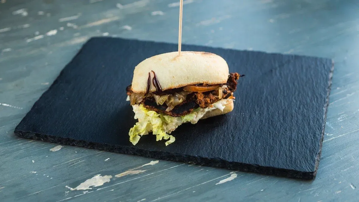Cajun chicken sandwich