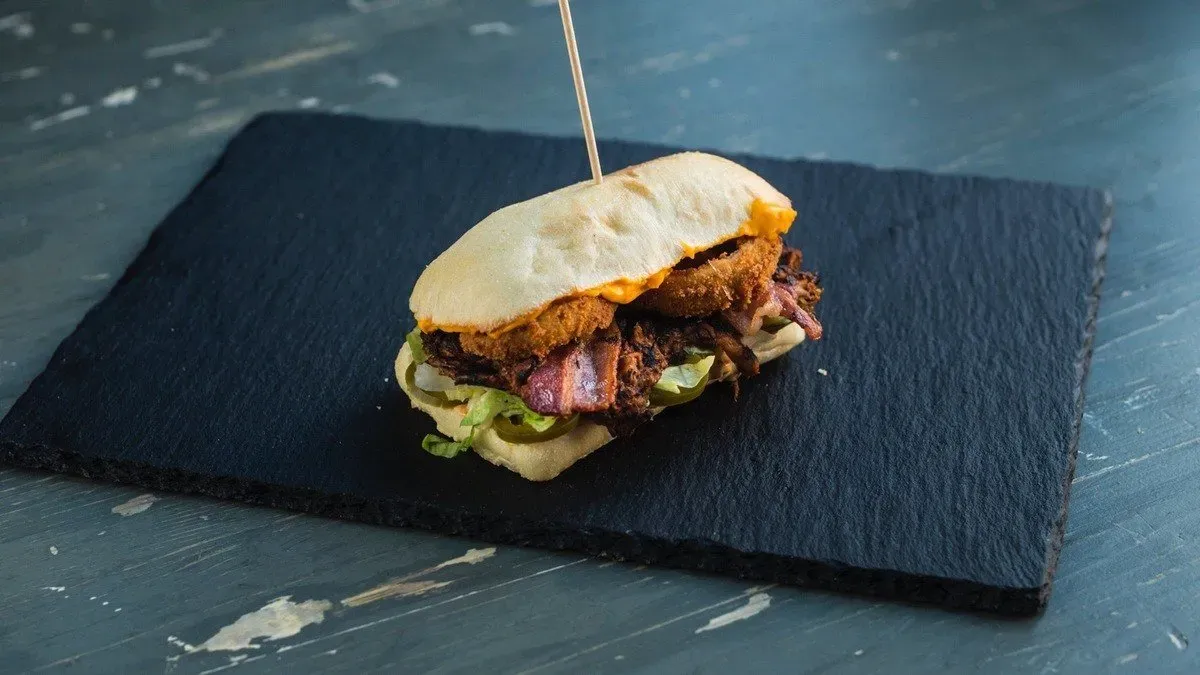 Pulled pork sandwich