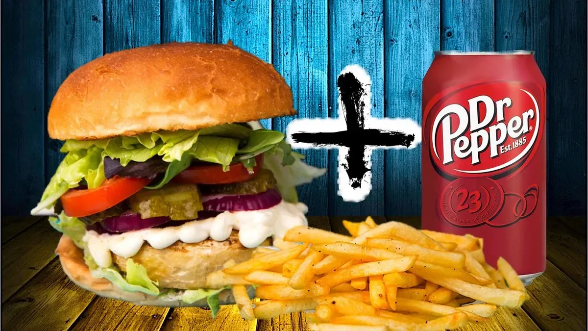 Camembert sajtos Vegaburger Menü Hasábburgonya + Dr. Pepper 0.33l