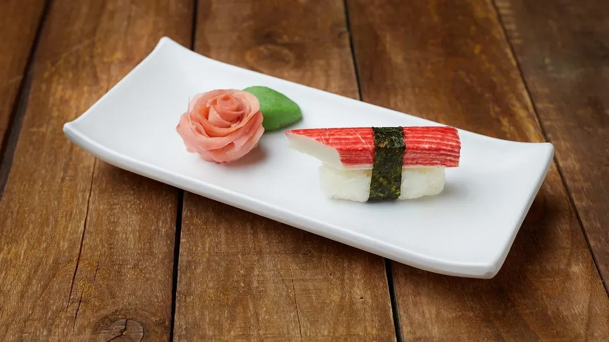 Surimi nigiri