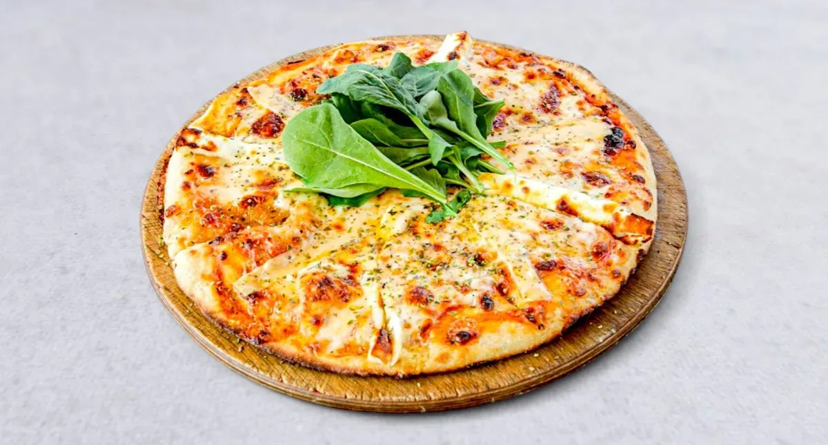 Sajtos pizza