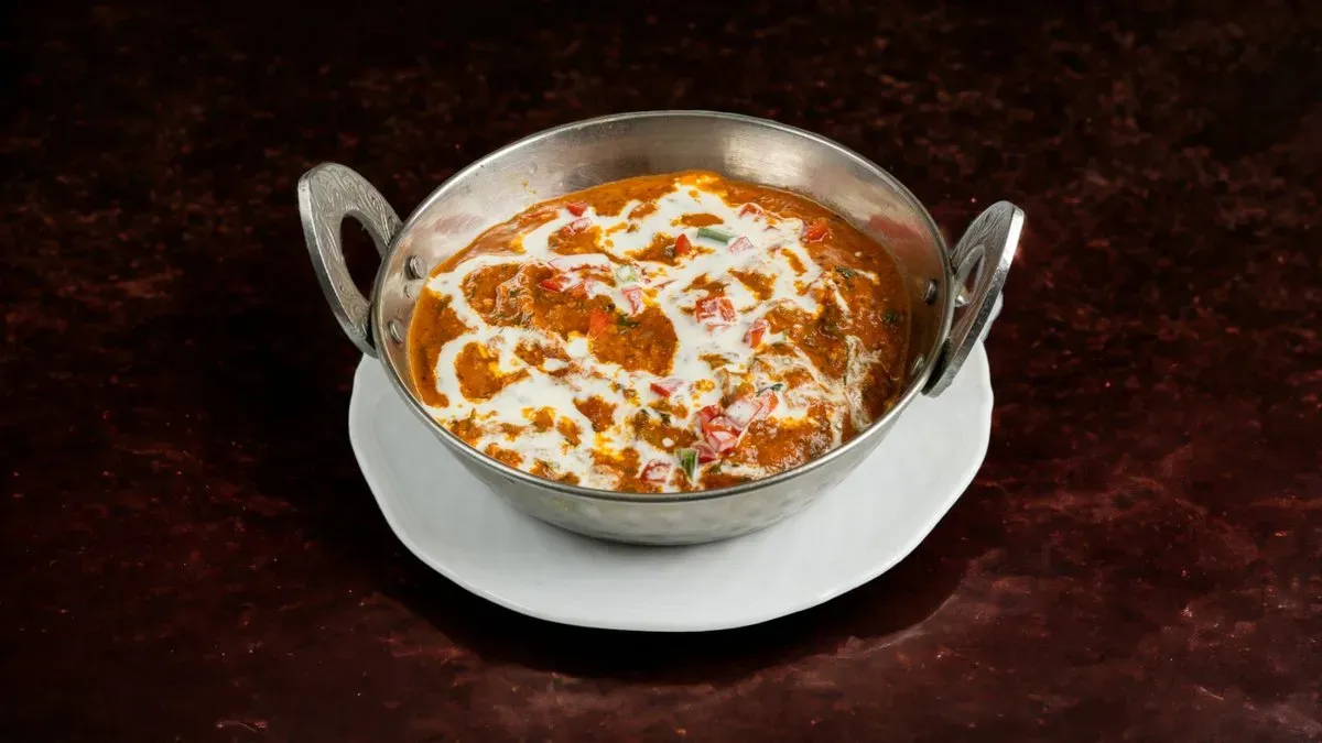 90. Chicken Lababdar