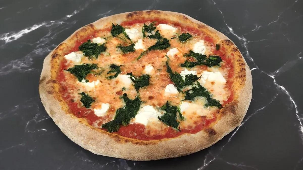 Pizza al Spinaci - Spenótos
