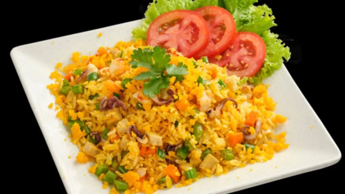 40C. Chicken Fried Rice /Csirke Sült Rizs
