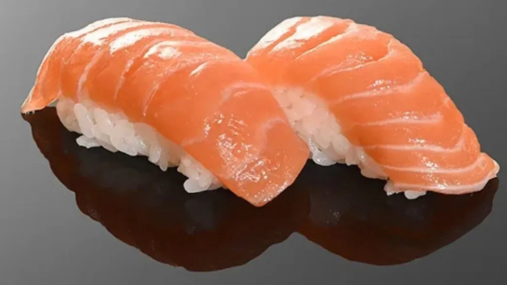 N3. NIGIRI Füstölt lazac/ Smoked salmon (2 db)