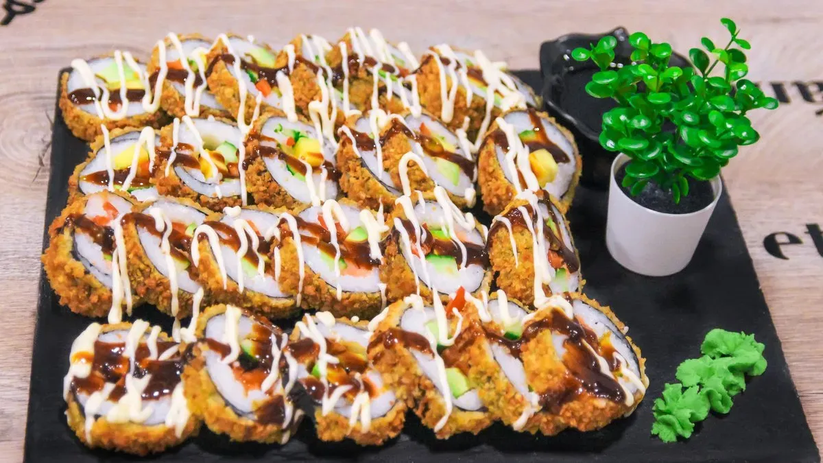 C2. Sült Lazac/Fried Roll Salmon roll XXL (6db)