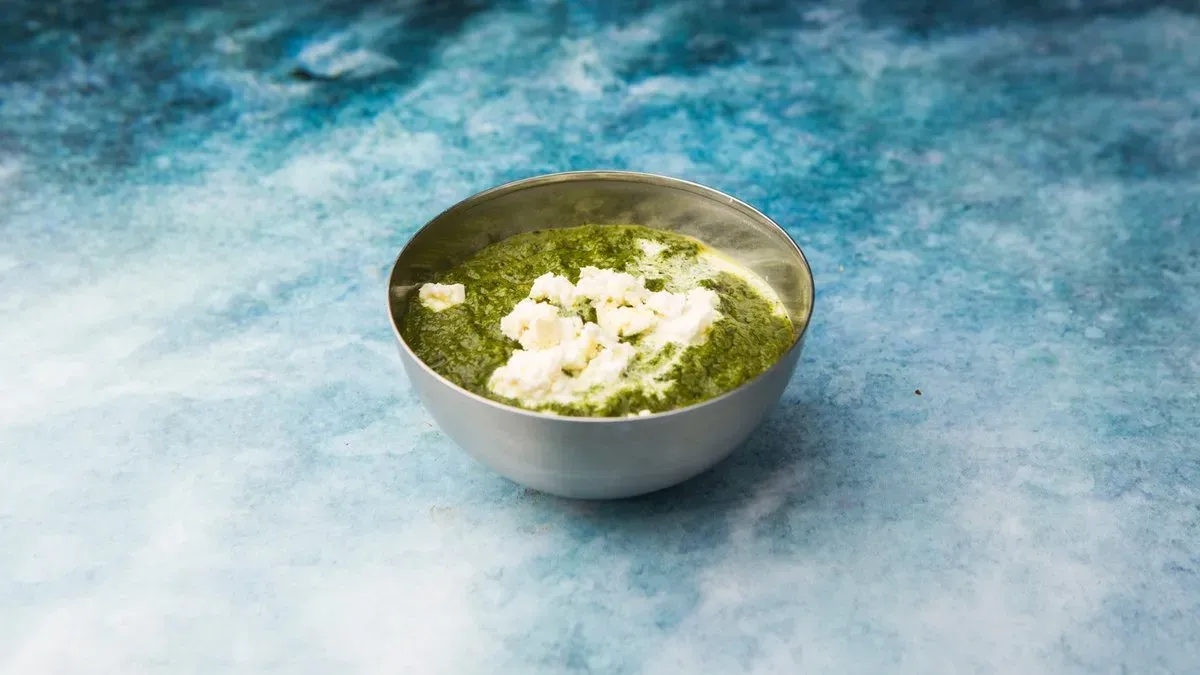Saag és sajt