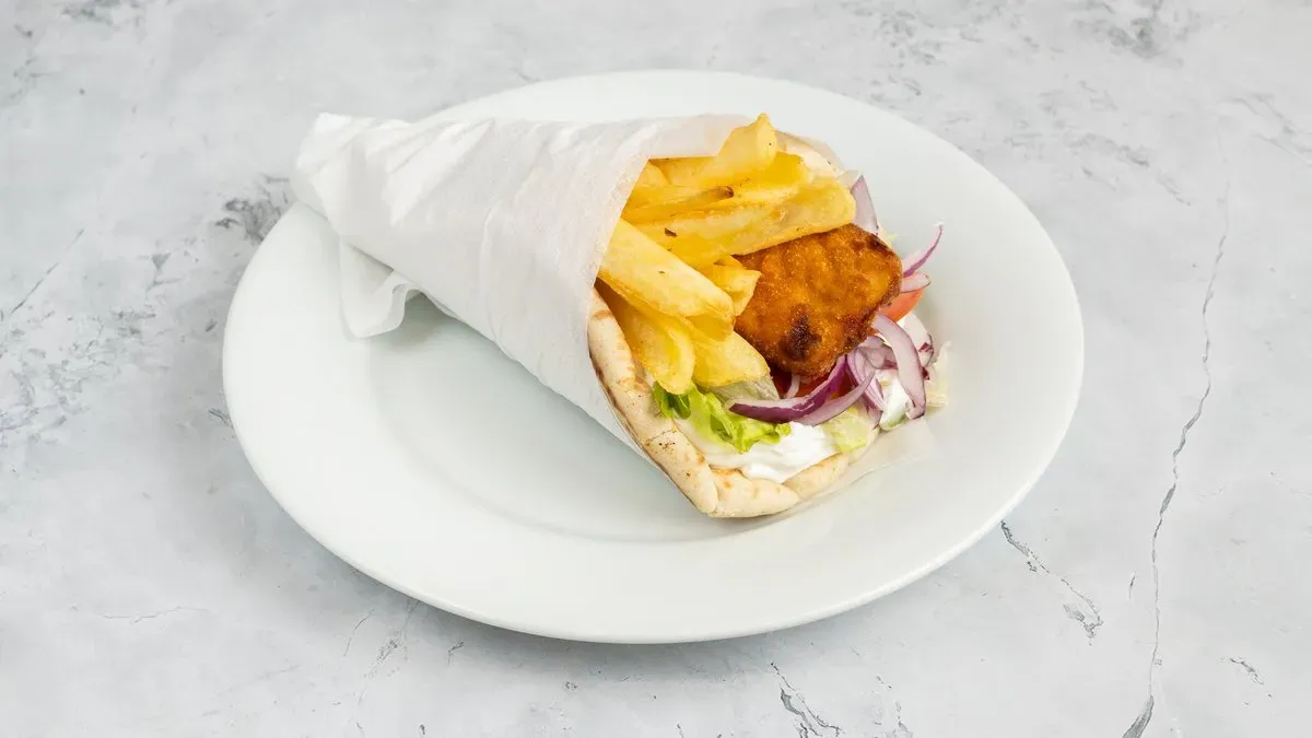 Rántott hús pita