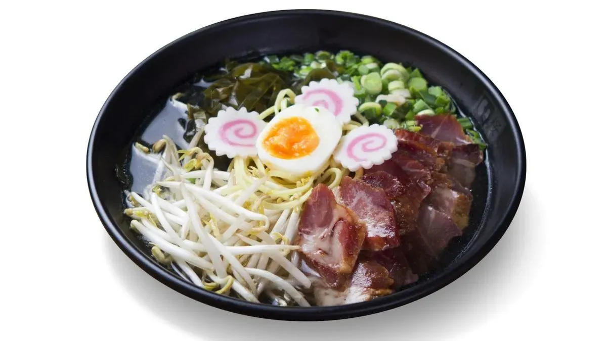 B4. Kantoni BBQ sertéssült ramen