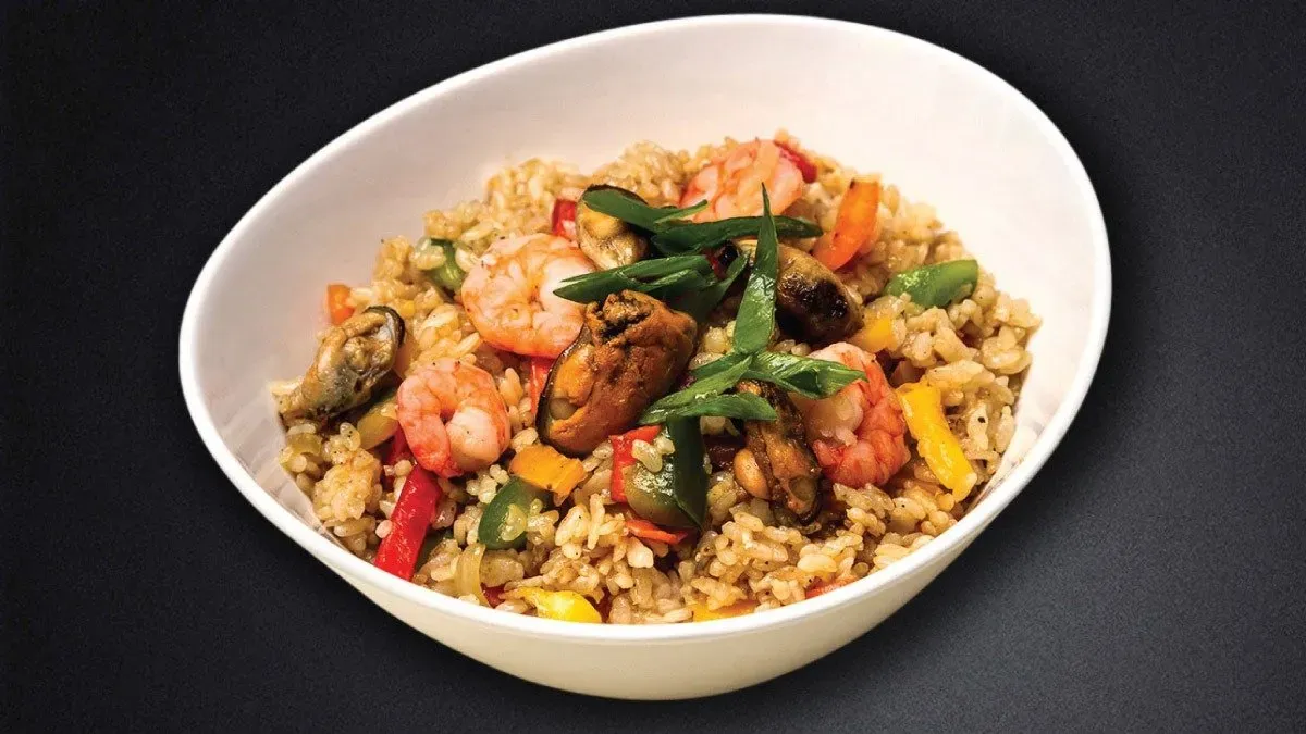 Chilis pirított rizs zöldségekkel